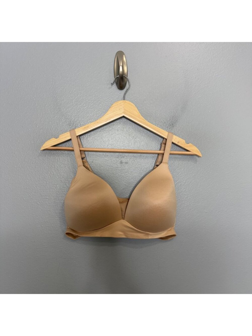 AERIE real sunnie wireless nude bra size 36D